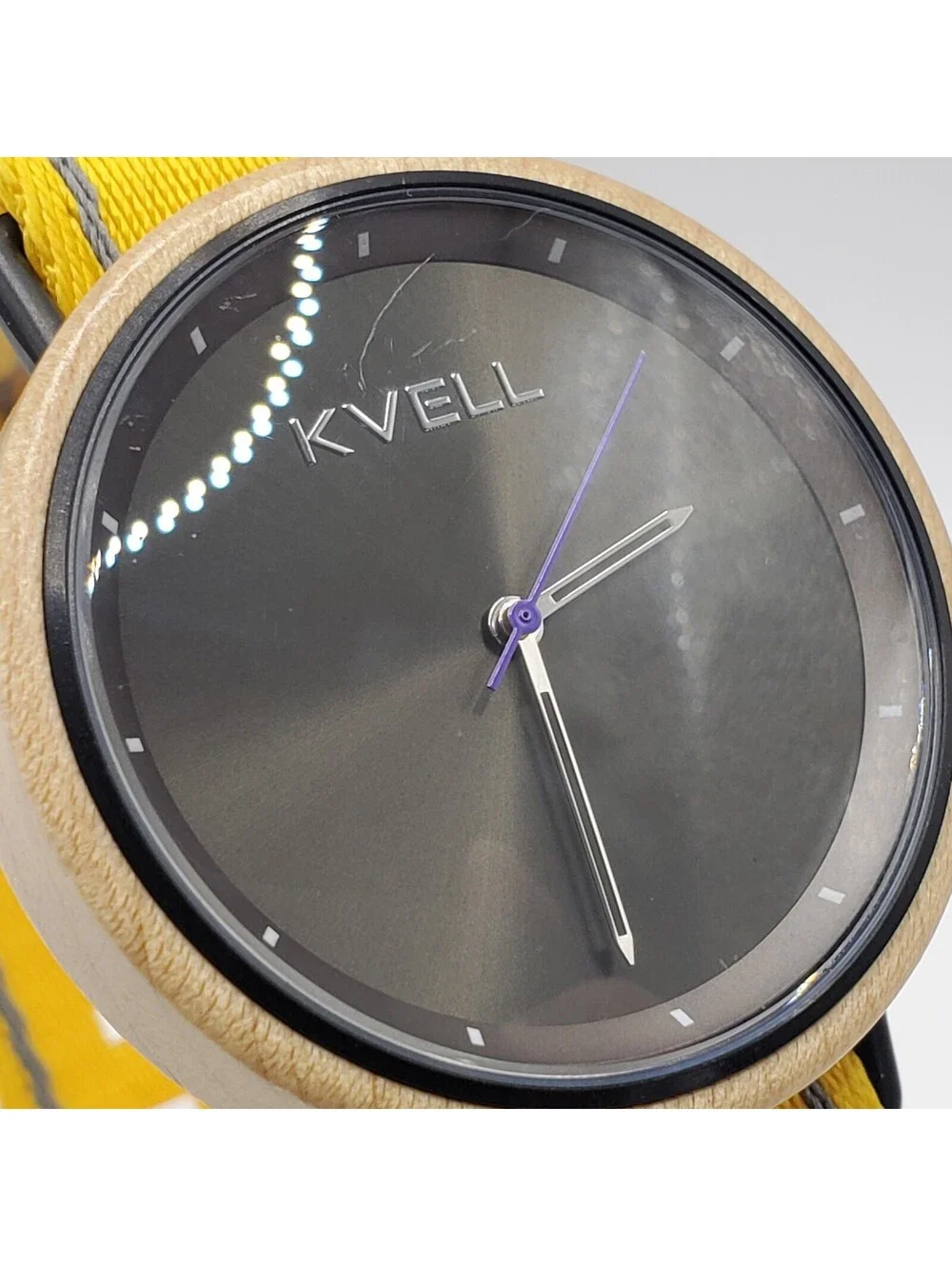 Kvell Wood Case Black Dial 42mm Watch New Battery